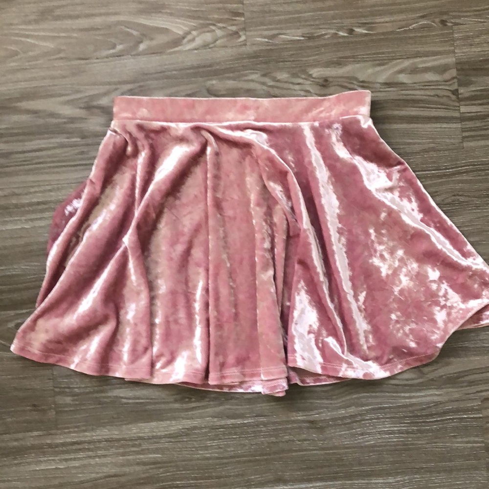 Mini skirt - Picture 2 of 3